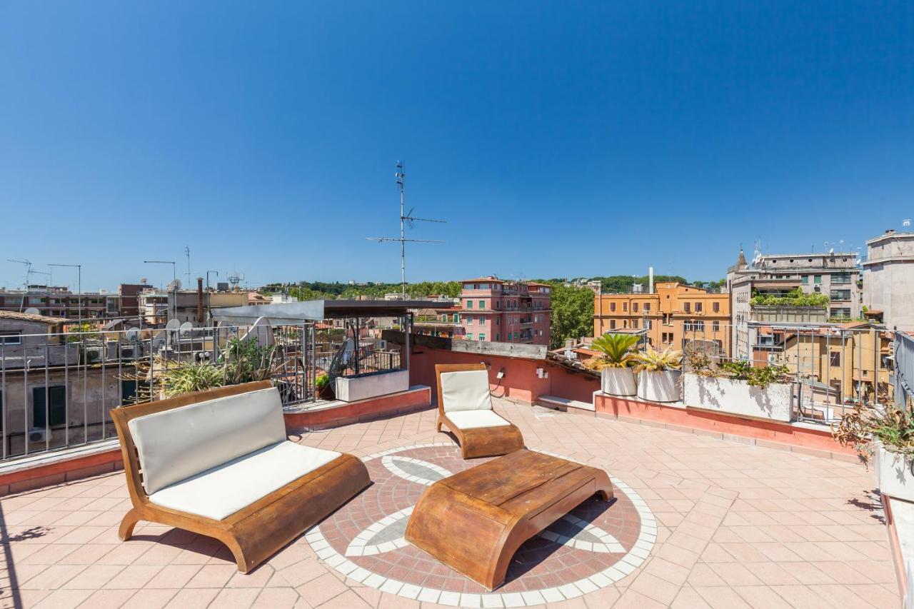 Il Nascondiglio Del Prete Apartment Roma Exterior foto